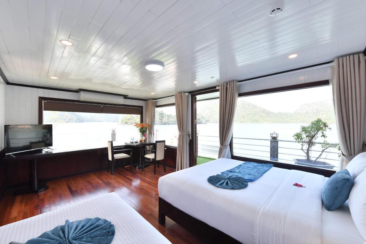 Hotel Halong Sapphire Cruise à Nan Giang Extérieur photo