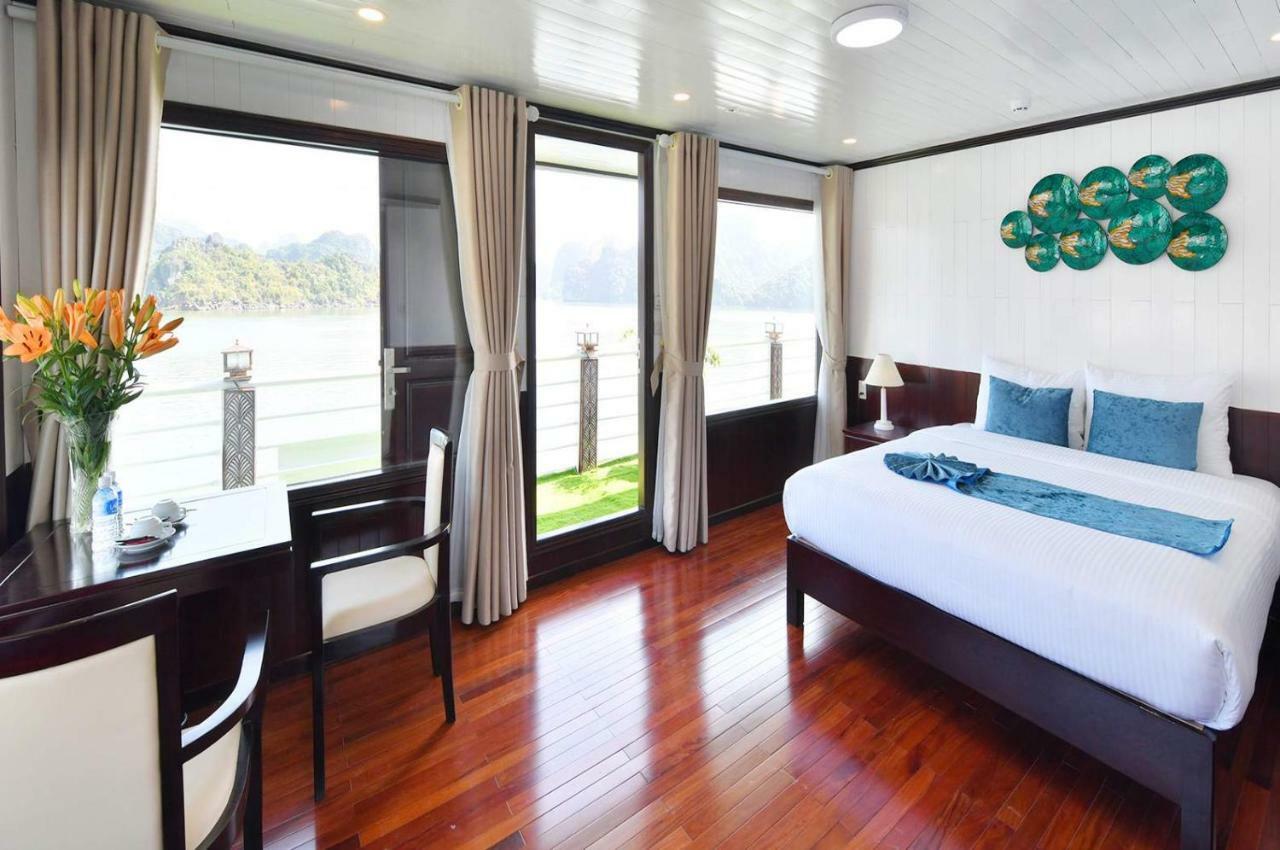 Hotel Halong Sapphire Cruise à Nan Giang Extérieur photo