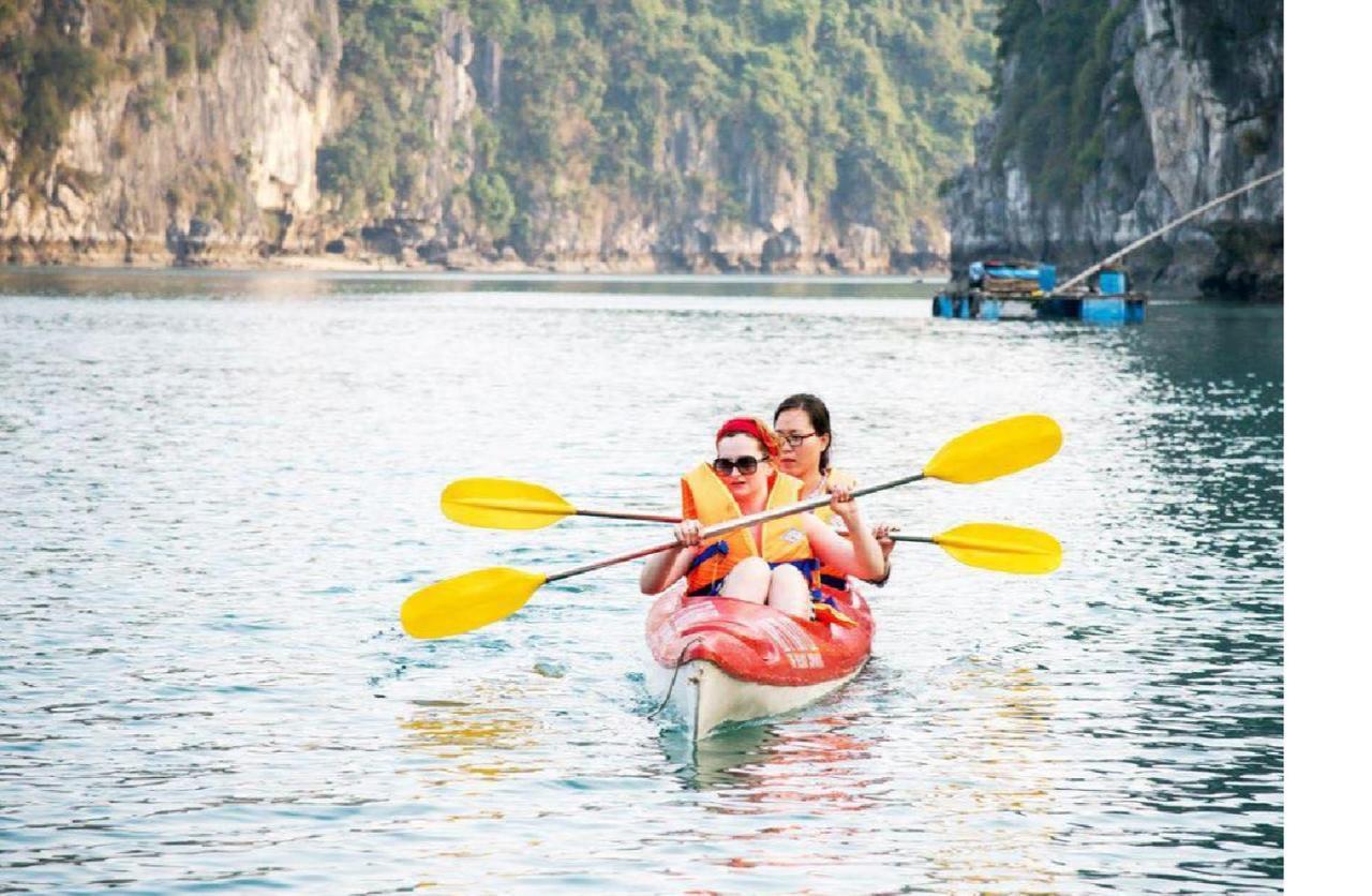 Hotel Halong Sapphire Cruise à Nan Giang Extérieur photo
