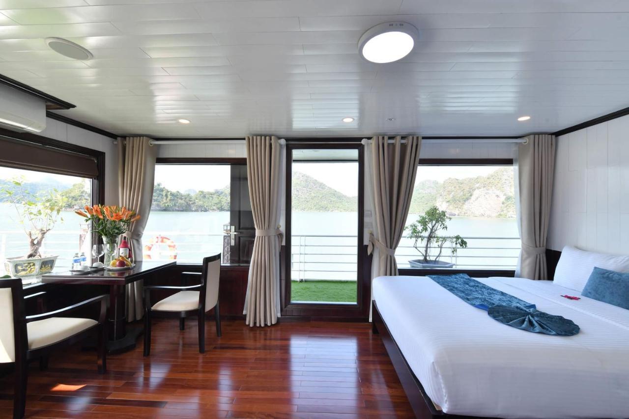 Hotel Halong Sapphire Cruise à Nan Giang Extérieur photo